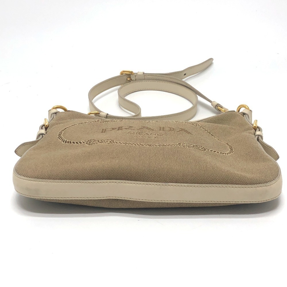 PRADA Cream Shoulder Bag - Picture 5 of 16